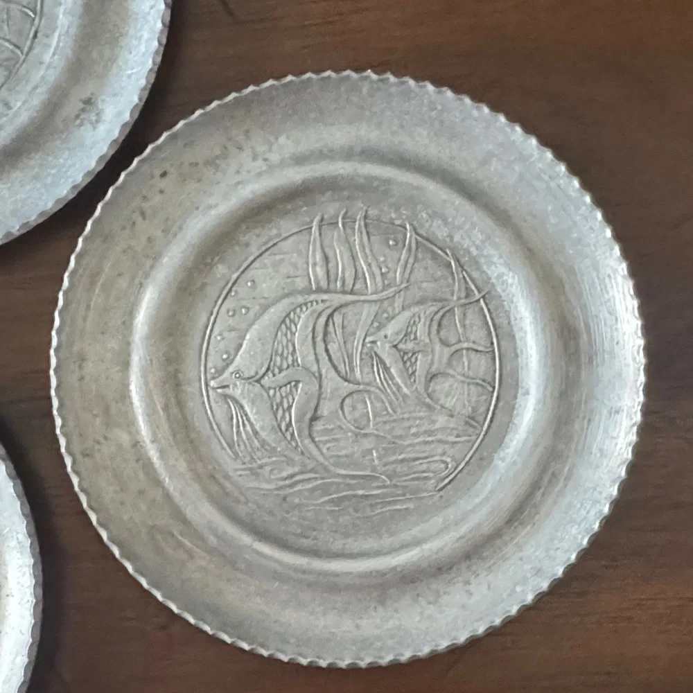 Hammered Aluminum Coasters, Fish Themed — 3 Count